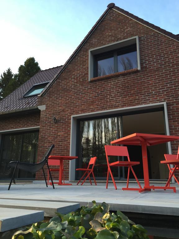 Le Domaine Des Loups Hotel Souchez Екстериор снимка