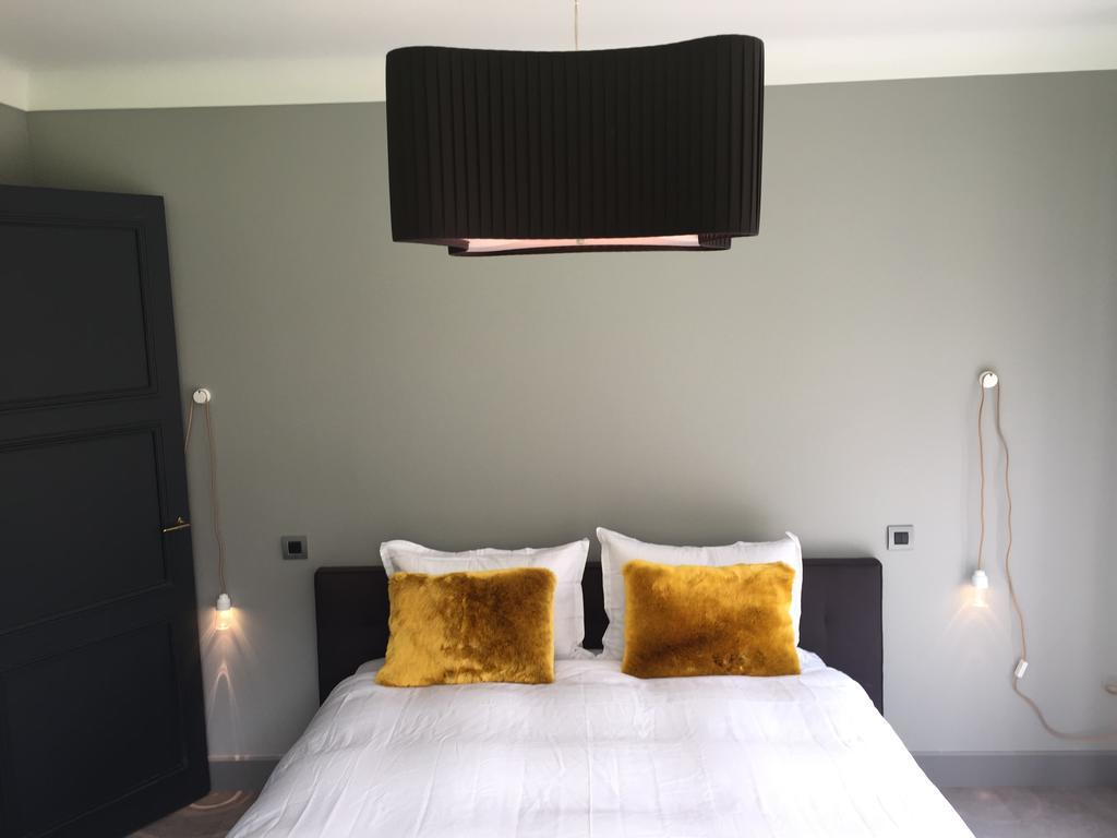 Le Domaine Des Loups Hotel Souchez Екстериор снимка